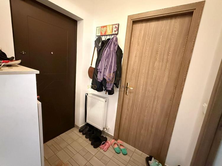 Casă individuală cu 4 camere cu Canalizare în Central