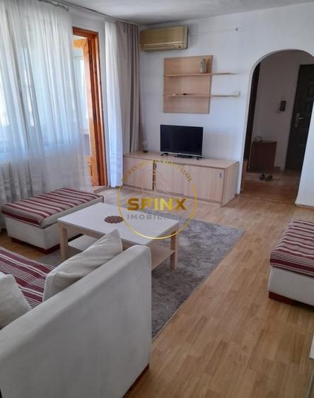Apartament cu 3 camere decomandat în Colentina