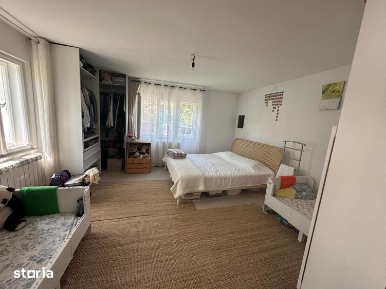 Casă cu 2 camere cu Teren 910 Mp în Central