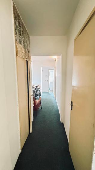 Apartament cu 3 camere în Lipovei
