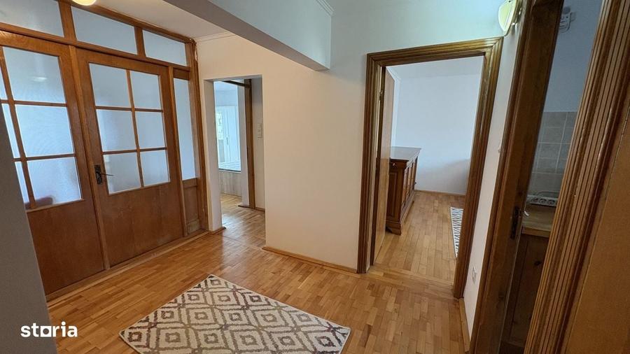 Apartament cu 3 camere decomandat în Nord