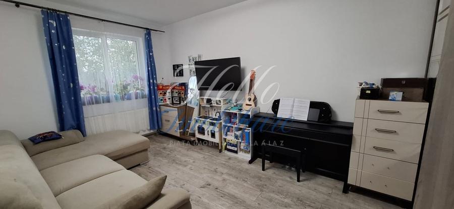 Apartament cu 2 camere decomandat în Florești