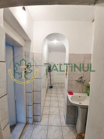 Apartament la casa, pretabil birouri, zona 9 Mai - 5