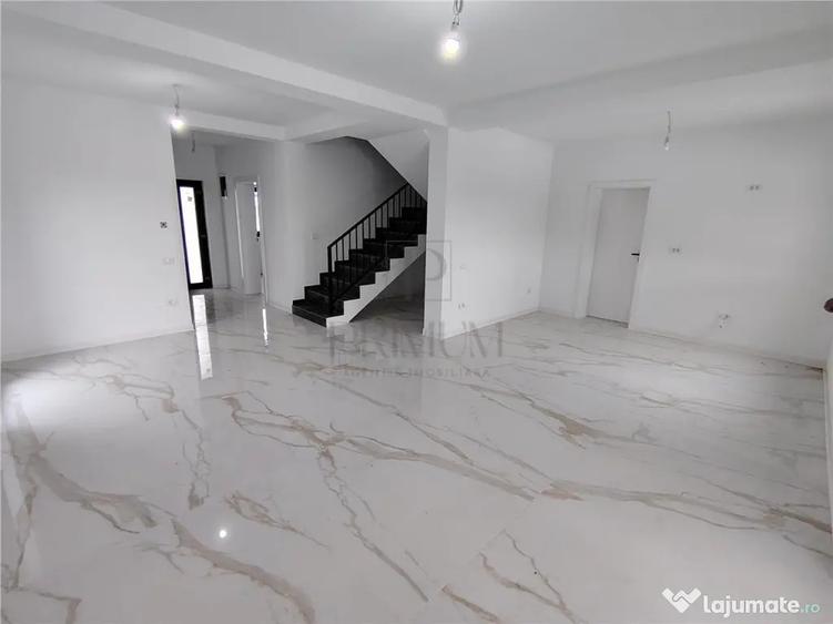 Casă cu 4 camere cu Teren 365 Mp în Moșnița Veche