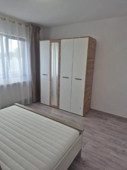Casă cu Teren 350 Mp în Albești