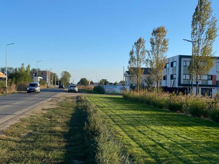 Teren Construcții intravilan de 11900 mp, în Tunari