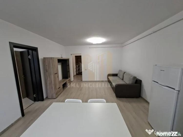 Apartament cu 2 camere semidecomandat în Sânpetru