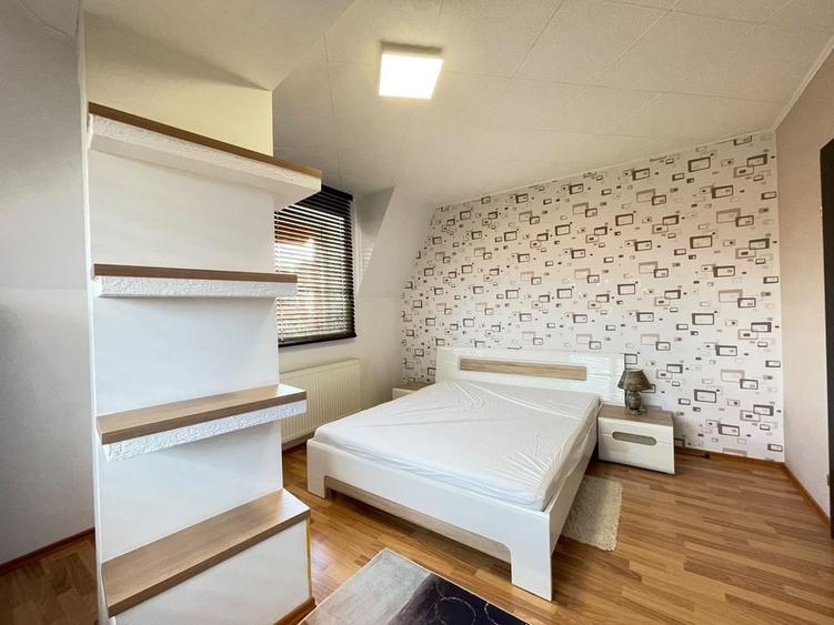 Apartament cu 2 camere decomandat în Lotrioara
