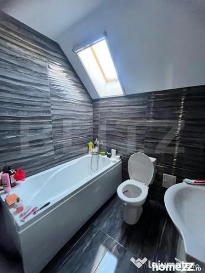 Apartament cu 2 camere semidecomandat în Sud