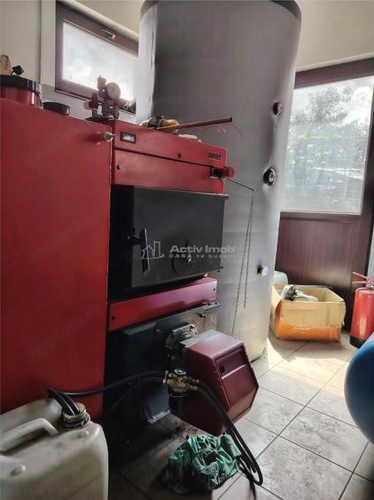 Spațiu comercial, de 350 mp, în Central