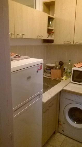 Garsonieră decomandată în Sud