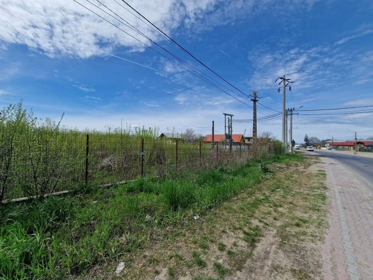 Teren Construcții intravilan de 1500 mp, în Tărtășești