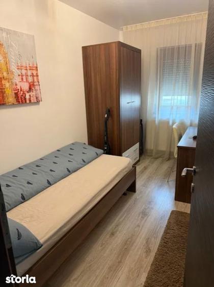 Apartament cu 3 camere decomandat, mobilat în Nord