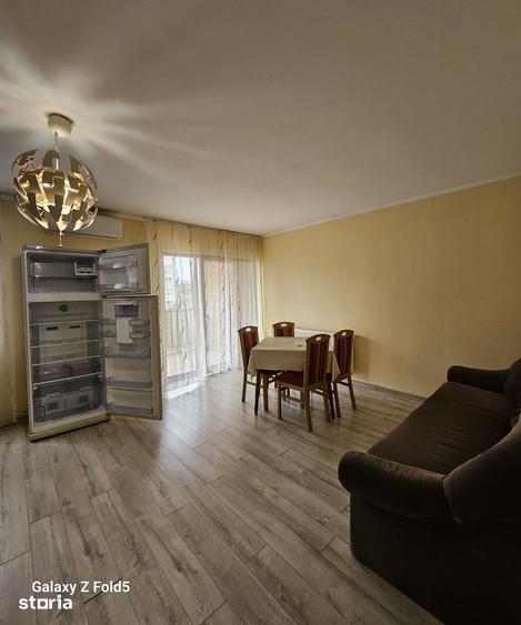 Apartament cu 3 camere în Rogerius