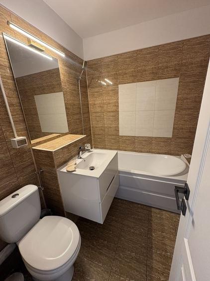 Apartament cu 2 camere decomandat în Faleza Nord