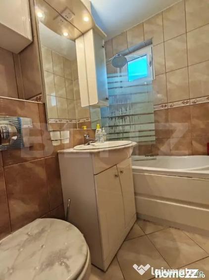 Apartament cu 2 camere decomandat în Predeal