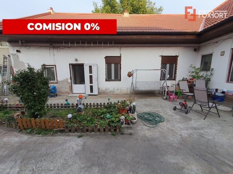 Casă individuală cu 5 camere cu Canalizare în Șagului