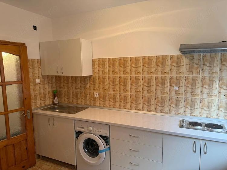 Apartament cu 2 camere decomandat în Universitate