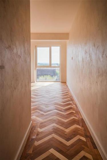 Penthouse cu 3 camere decomandat în Unirii