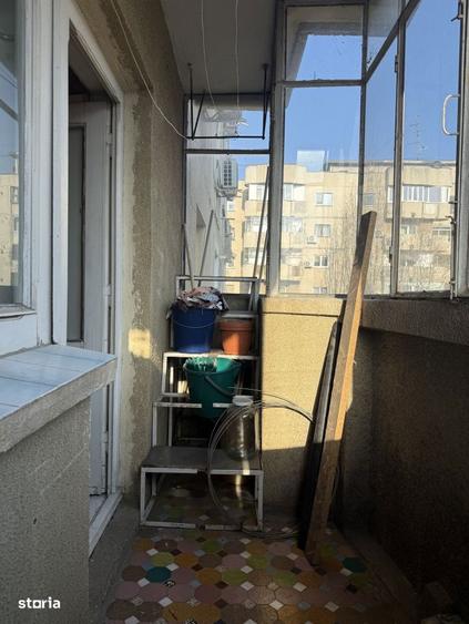 Apartament cu 3 camere în Rahova