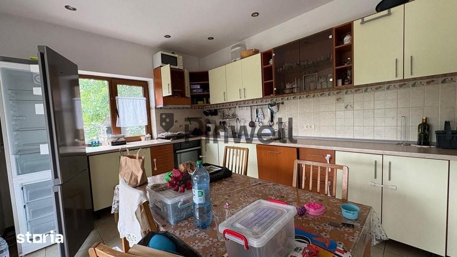 Casă cu 3 camere cu Teren 935 Mp în Central