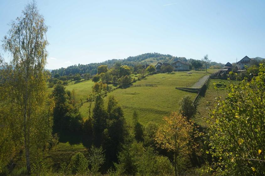 Teren de 2969 mp, în Măgura