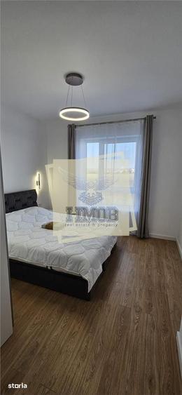 Apartament cu 3 camere decomandat în Vest
