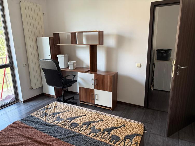 Apartament cu 2 camere decomandat în Berceni