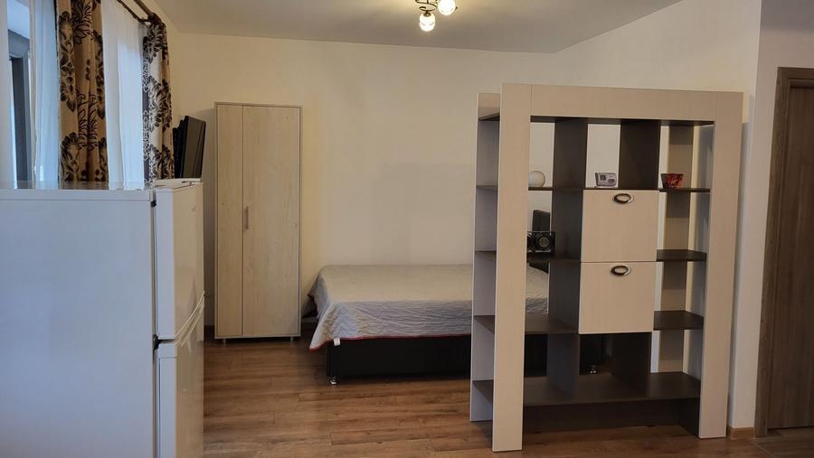 Garsonieră decomandată în Trivale