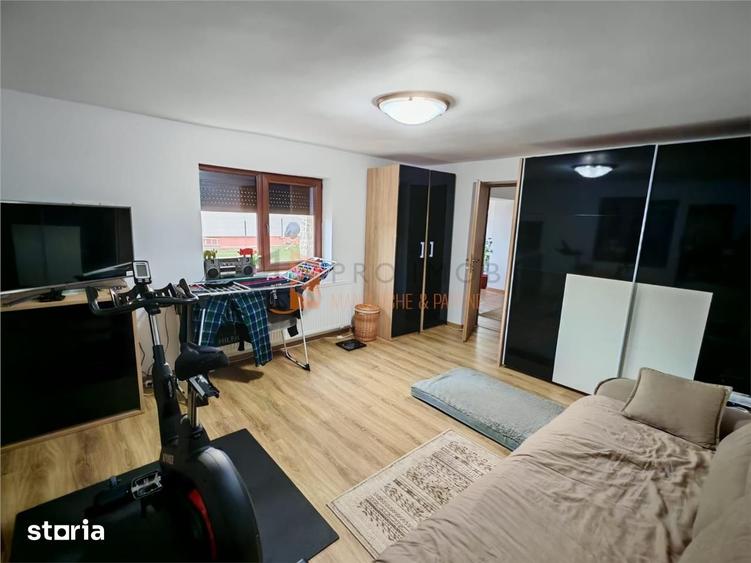 Casă cu 3 camere cu Teren 980 Mp în Pufești