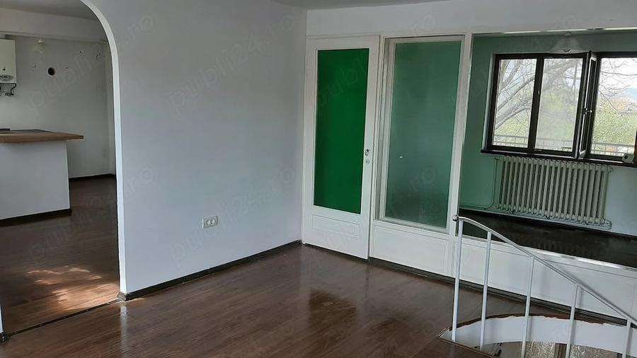 Spațiu comercial, de 165 mp, în Central