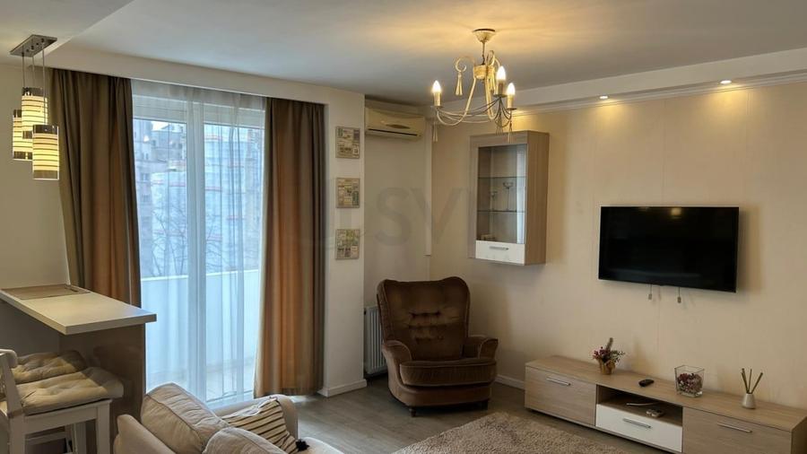 Apartament cu 2 camere semidecomandat, mobilat în P-ța Universității