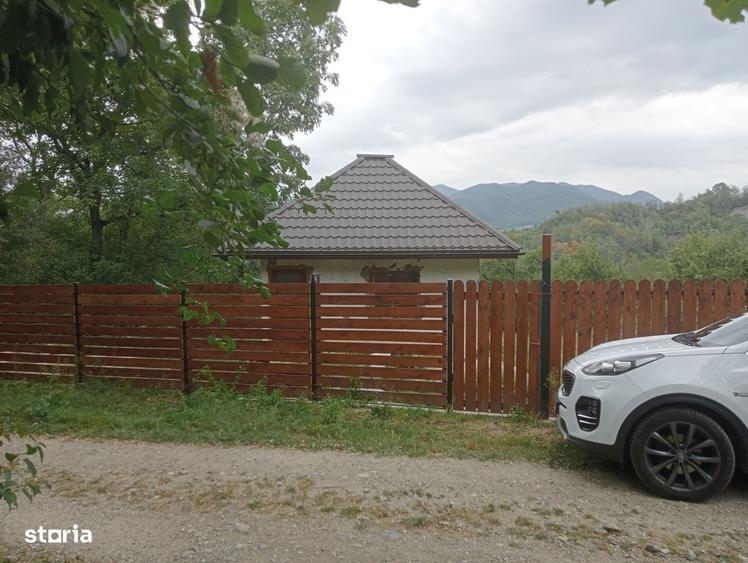 Spațiu comercial, în Rădăcinești