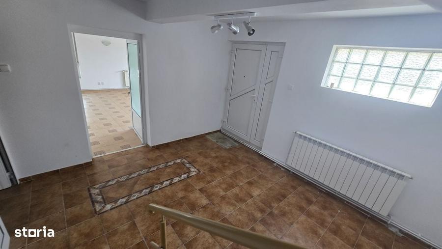Casă cu 3 camere în Horpaz