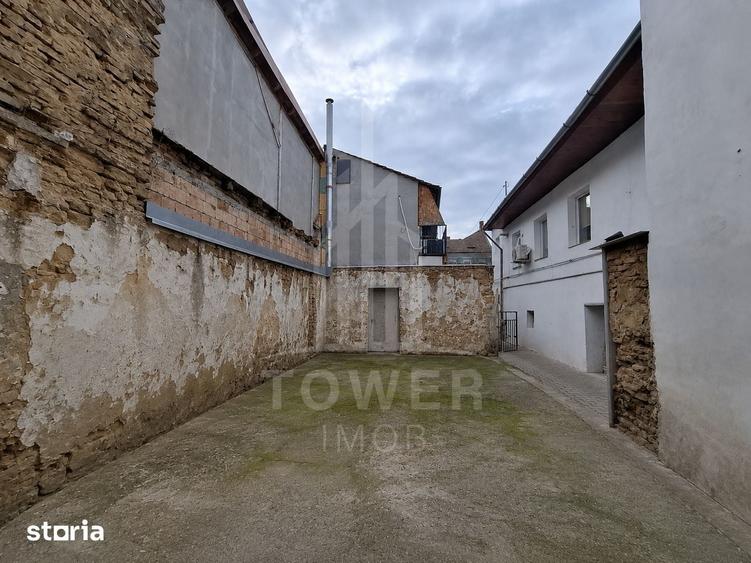 De vanzare teren cu proiect de reconstruc?ie apartament zona central - 2