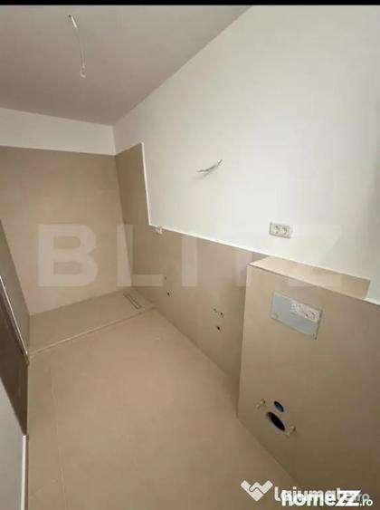 Casă cu 5 camere cu Teren 220 Mp în Tărlungeni