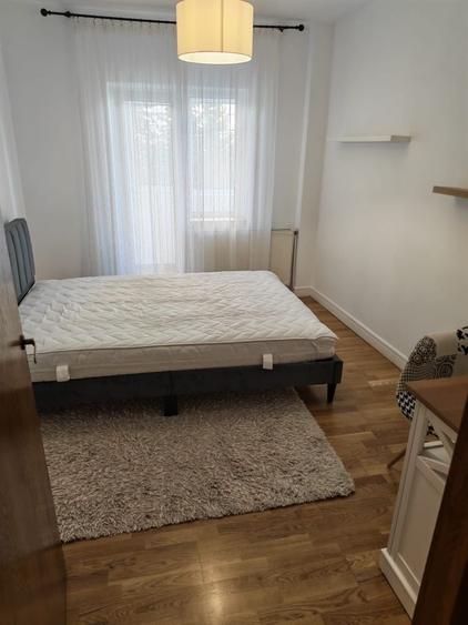Apartament cu 3 camere decomandat în Tătărași