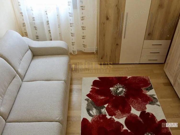 Apartament cu 3 camere semidecomandat, mobilat în Gheorghe Lazăr