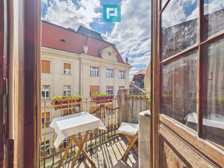Apartament o cameră ultracentral, Piața Victoriei - 10