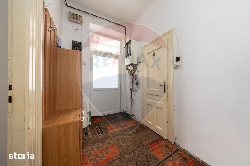 APARTAMENT 3 camere, Etaj 1, Str. Lunga nr 22, Brasov - 12