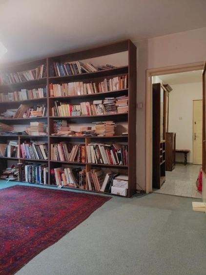 Apartament cu 3 camere decomandat în Decebal