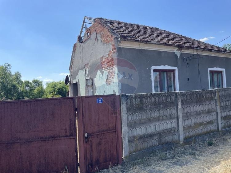 Teren Construcții intravilan de 1993 mp, în Voiteg