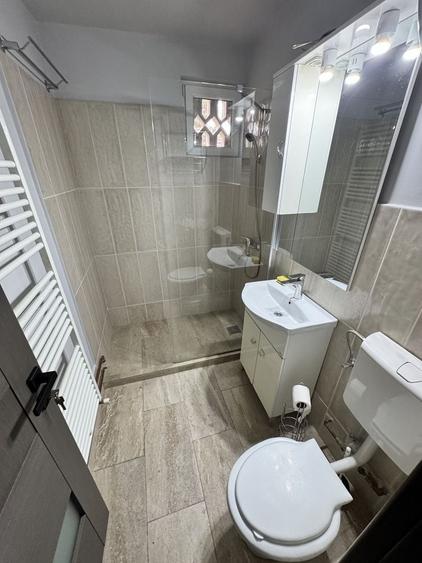 Apartament cu 2 camere decomandat în Exterior Vest