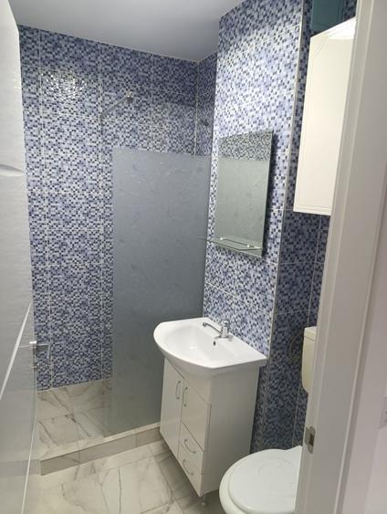 Apartament cu 2 camere decomandat în Central — fotografia 1