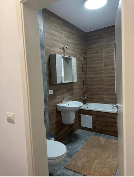 Apartament cu 2 camere semidecomandat în Chișoda