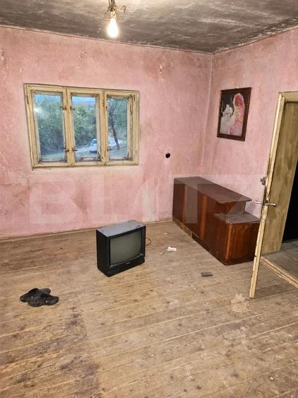 Casă cu 3 camere cu Teren 2714 Mp în Certeju de Sus