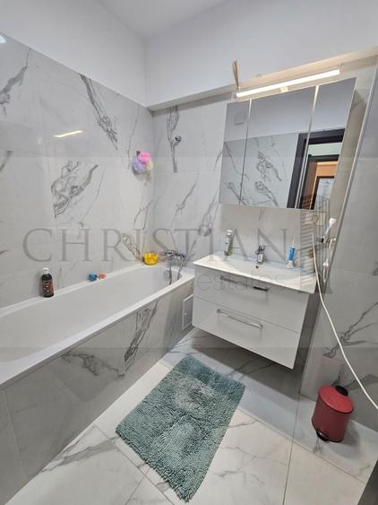 Apartament cu 3 camere decomandat, mobilat în Lujerului