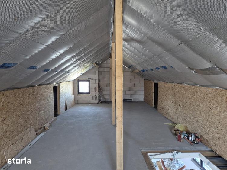 Casă cu 3 camere cu Teren 276 Mp în Central