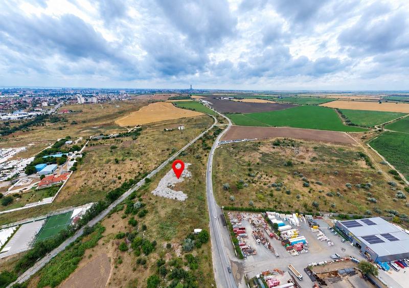 Teren Construcții intravilan de 6000 mp, în Exterior Sud