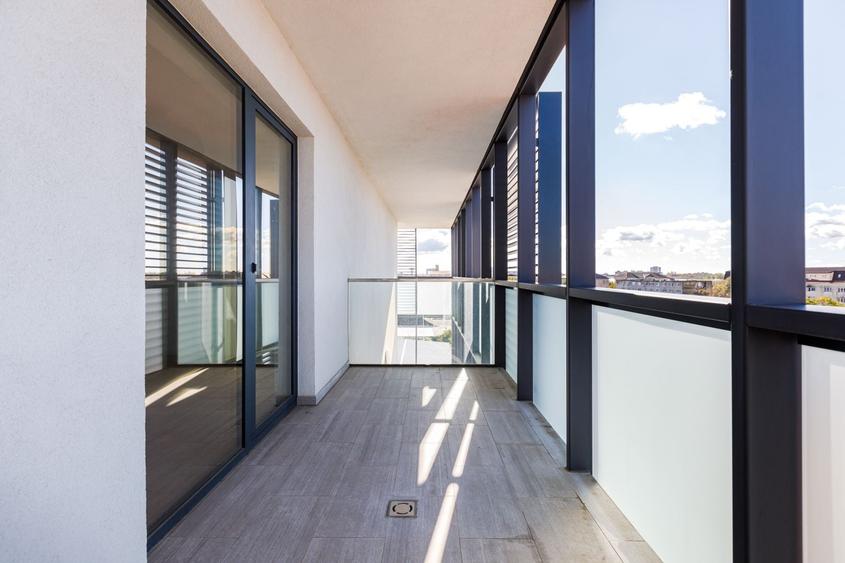Apartament cu 3 camere decomandat în Complex Studențesc